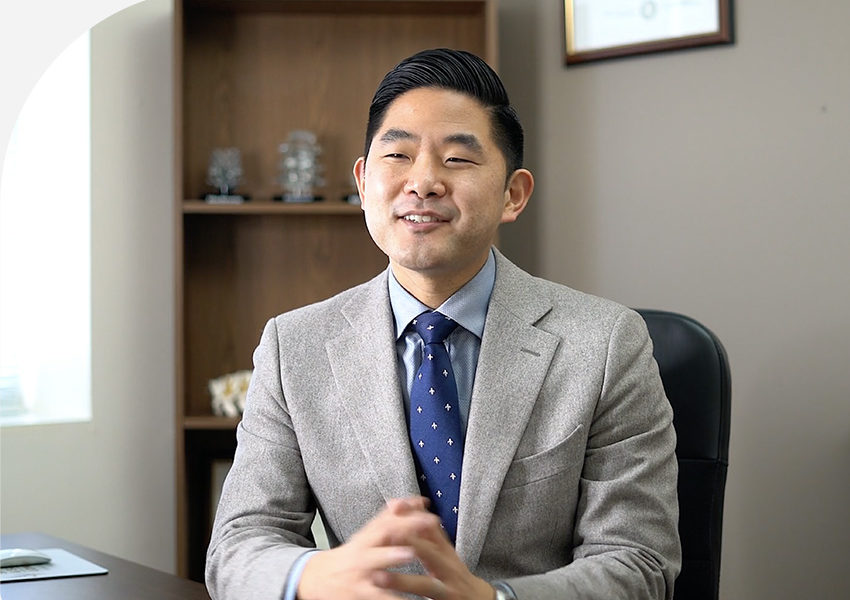 Dr. Daniel Choi