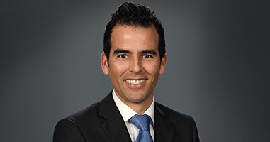Dr. Justin Ledesma, fellowship-trained spine surgeon specializing in minimally invasive spine surgery, joins Spine Medicine & Surgery of Long Island