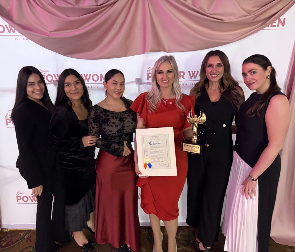 Dr. Antigone Argyriou of Spine Medicine & Surgery of Long Island named to Power Women of Long Island 2025 at Crest Hollow Country