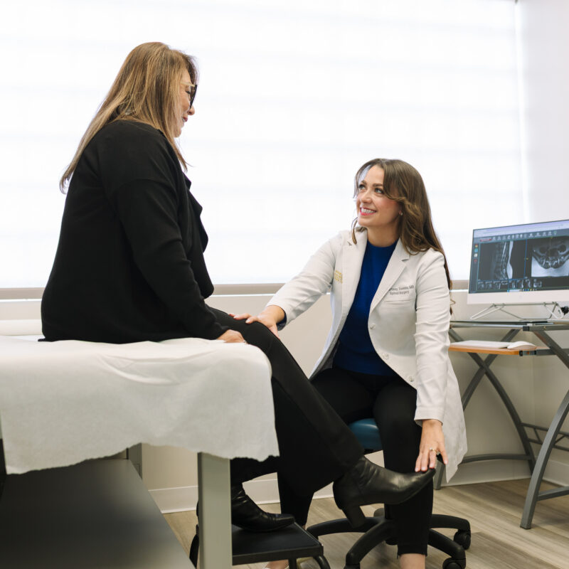 Dr. Courtney Toombs introducing single-position lateral spine surgery at Spine Medicine & Surgery of Long Island.